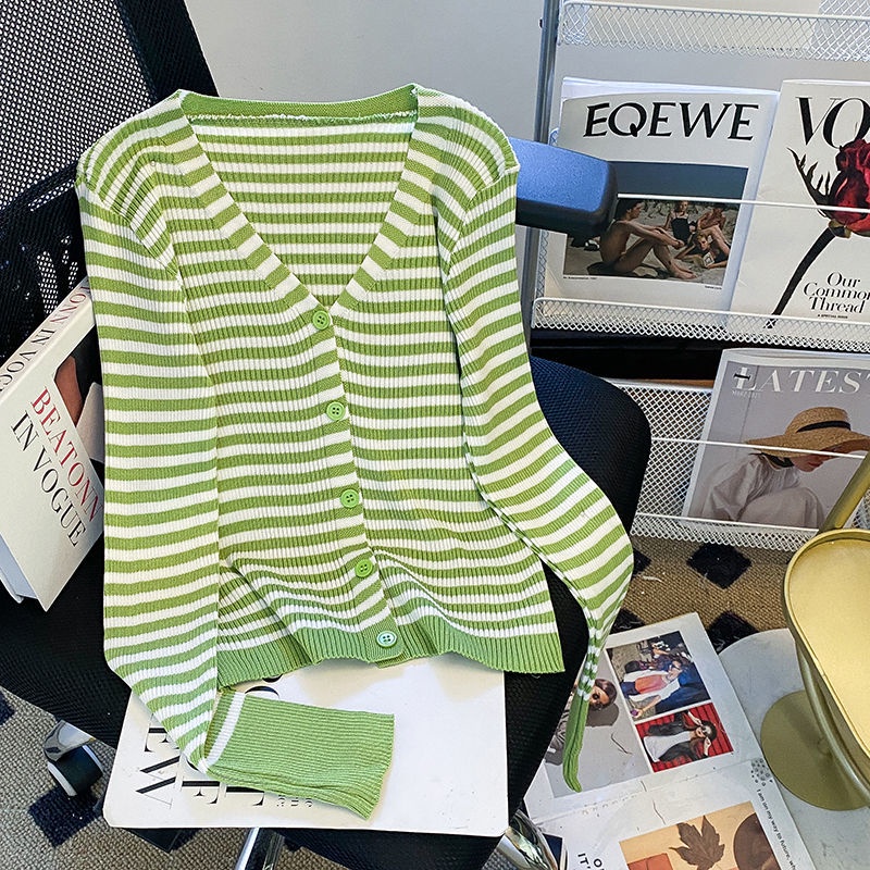 Áo Khoác Cardigan Dài Tay Cổ Chữ V Form Ôm Họa Tiết Kẻ Sọc Phong Cách Retro