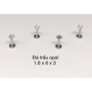 Khuyên môi đá opal