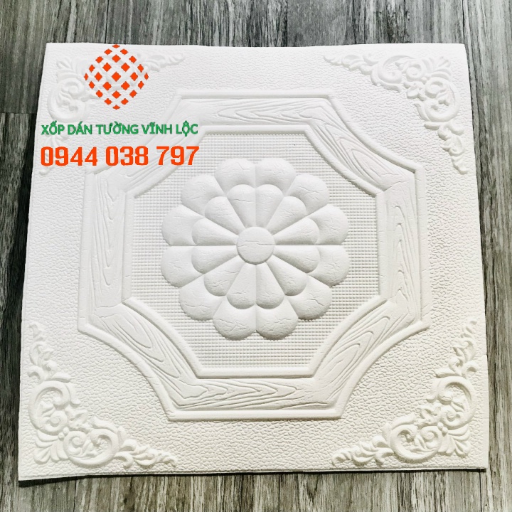 XỐP DÁN TRẦN TRẮNG 35X35CM
