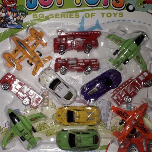 Sét 12 mô hình xe cứu hỏa và máy bay bằng nhựa chạy chớn