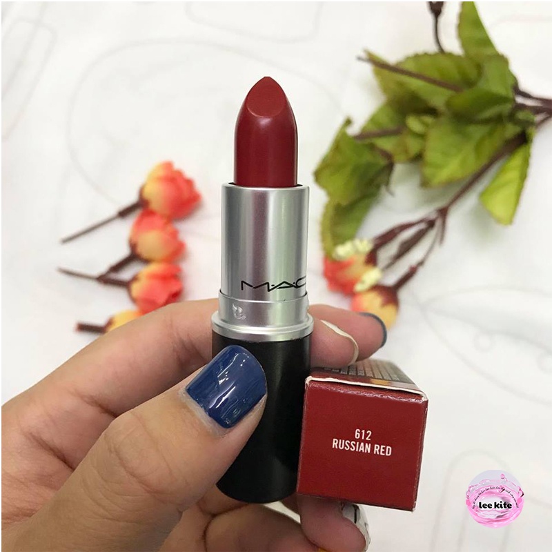 Son MAC Matte Màu 612 Russian Red - Màu Đỏ Cổ Điển