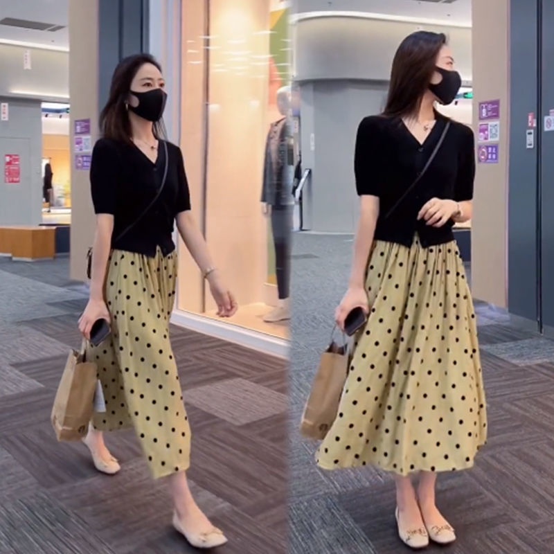 Đầm Dệt Kim Cổ Chữ V Dáng Ôm Họa Tiết Chấm Bi Đơn Giản Thời Trang Mùa Hè Hàng Mới Chất Lượng Cao