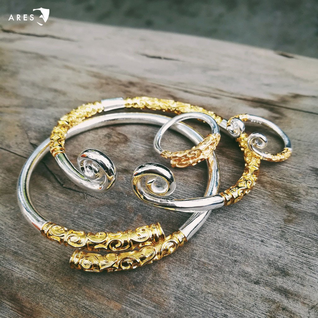 Vòng tay titan Kim Cô -Gậy Như Ý Thiết Bản vân vàng Mạ vàng Freesize