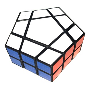 Rubik biến thể 5 cạnh 2 tầng