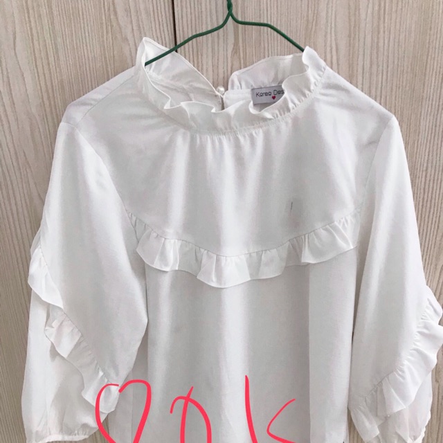 Áo sơ mi tay bồng