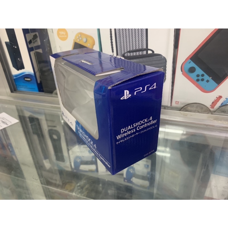 Hộp giấy đựng tay Ps4 paper box kèm hộp nhựa nhỏ cho tay cầm ps4