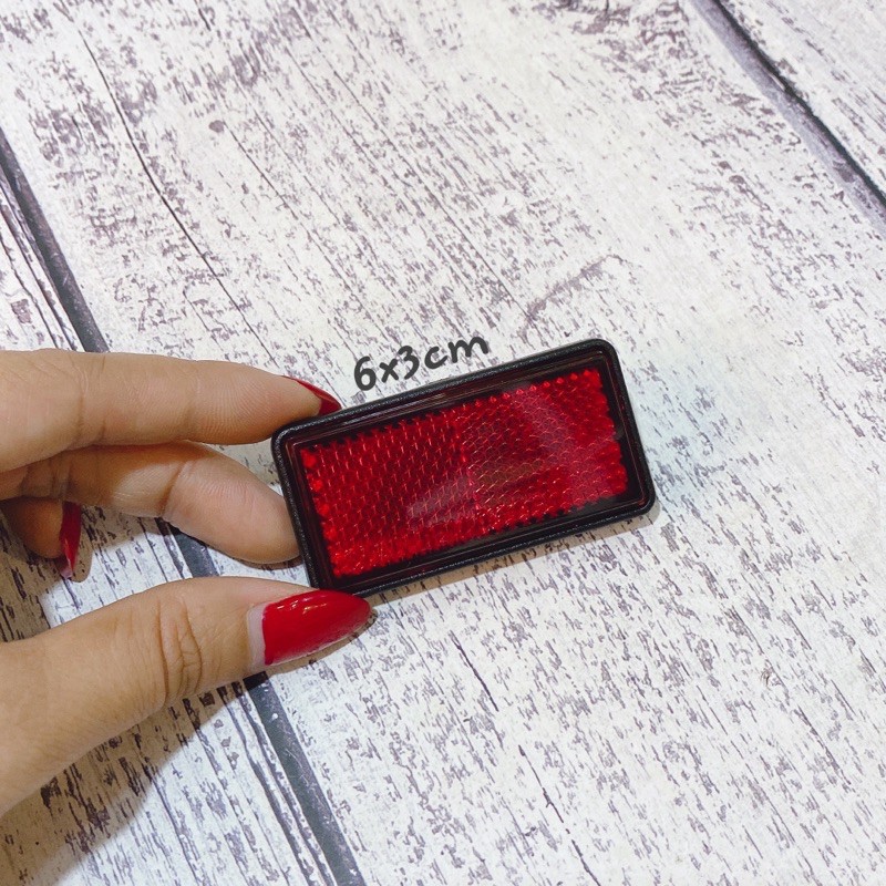 Miếng phản quang đuôi dè sau xe AirBlade 2020, Winner, Sonic, tấm phản quang phải Chính Hãng