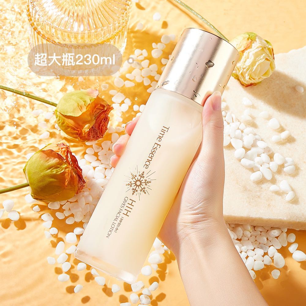 Nước thần căng bóng cấp ẩm trắng da cao cấp Time Essence 230ml