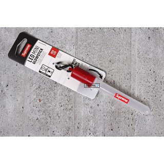 Supreme Glowstick Keychain / Móc khóa phát sáng
