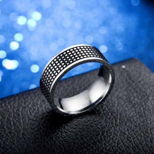 Nhẫn Nam Bản To Kẻ Ô Vuông Titan Ko Rỉ TT 2329
