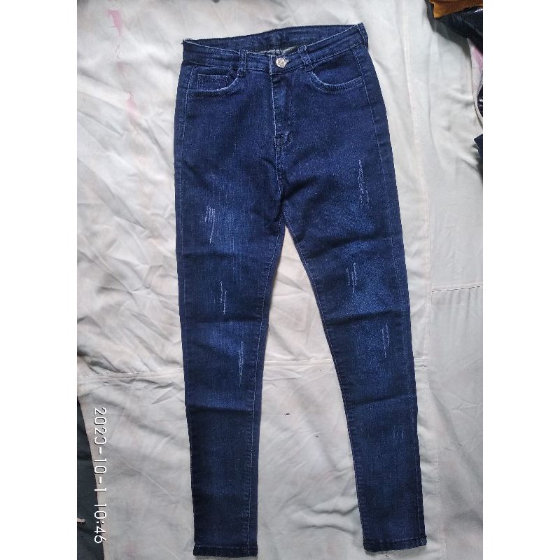 quần jeans lưng cao