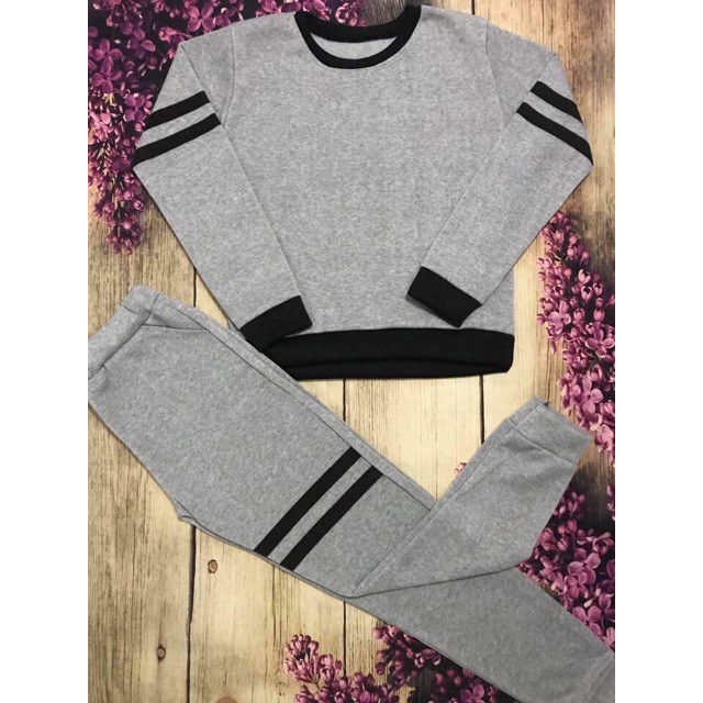 Bộ nỉ nữ Crotop 3 màu kèm ảnh thật . . | BigBuy360 - bigbuy360.vn