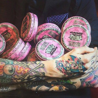 Sáp vuốt tóc Reuzel Pink Pomade 4oz