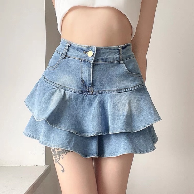 Chân váy jean xoè hai tầng .