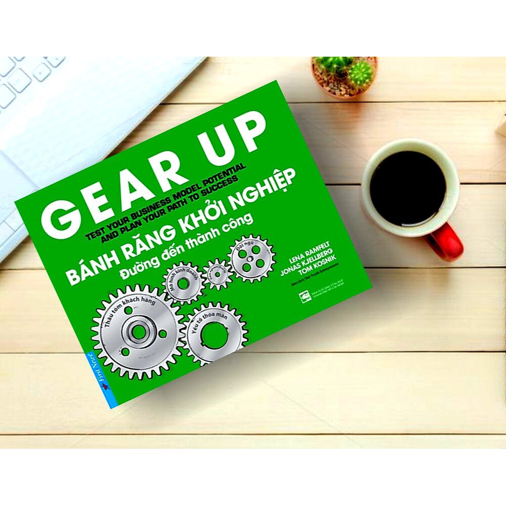 Sách - Bánh răng khởi nghiệp - FirstNews Tặng Kèm Bookmark