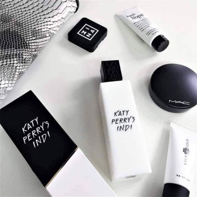 Nước hoa Katy Perry bản dupe hoàn hảo Le Labo Santal33