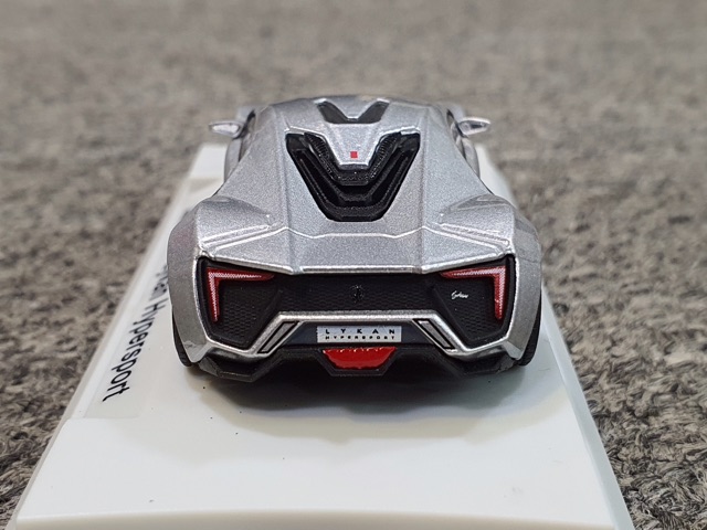 Xe Mô Hình Lykan Hypersport 1:64 Smallcarart ( Bạc )