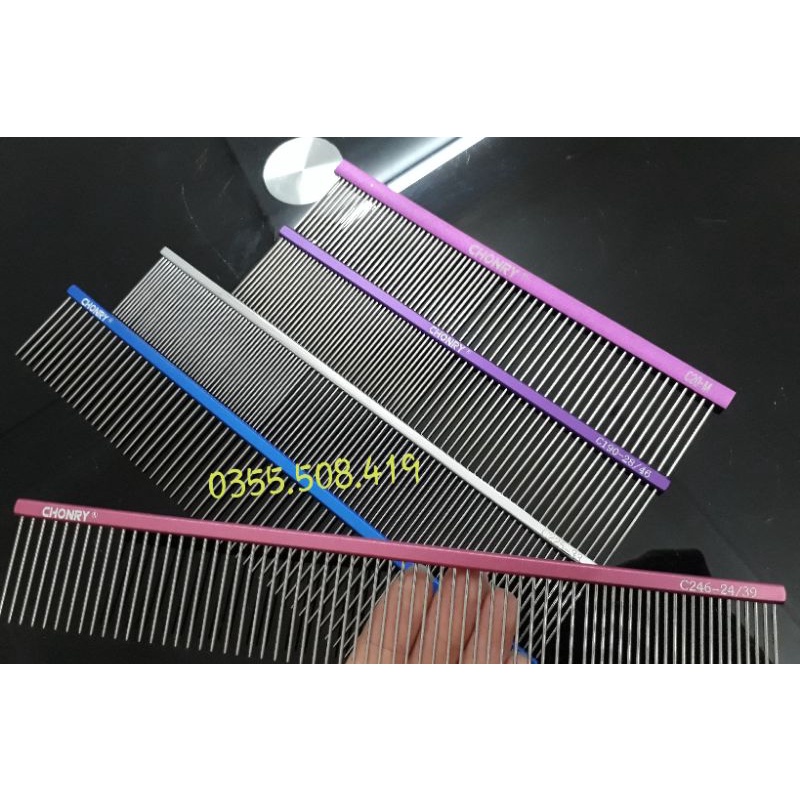 Lược cắt tỉa hãng Chonry nhẹ tay chải ăn lông răng dài chuyên dụng cho thợ spa thú cưng - OmonPet