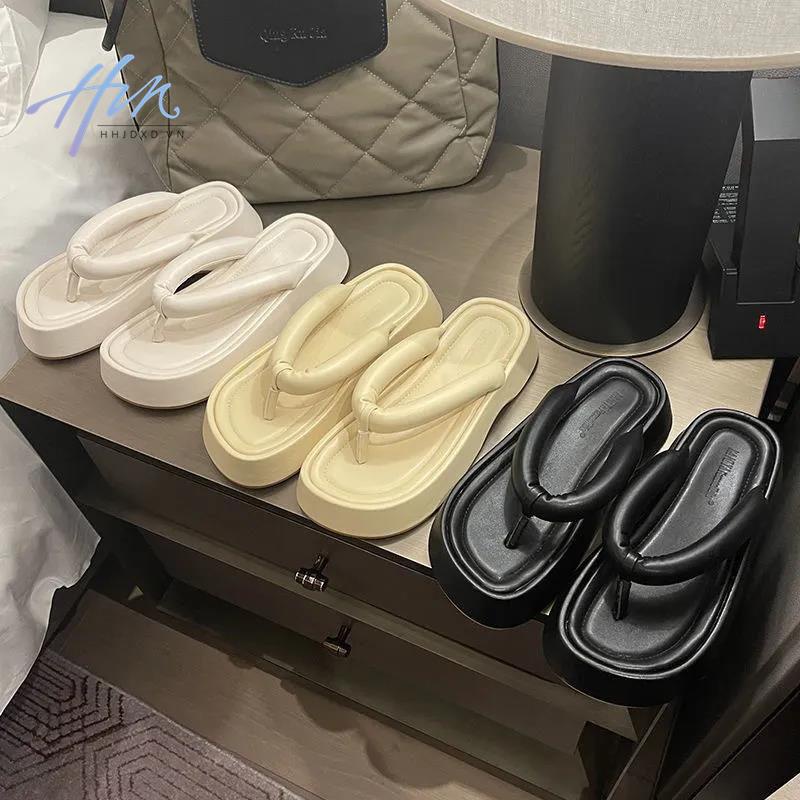 Dép Sandal Xỏ Ngón Đế Dày Chống Trượt Thời Trang Mùa Xuân 2022 Cho Nữ