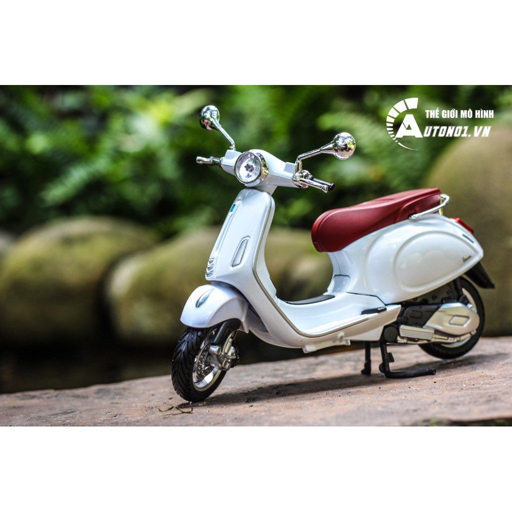 MÔ HÌNH XE VESPA PRIMAVERA 150 WHITE 1:12 MAISTO 6901