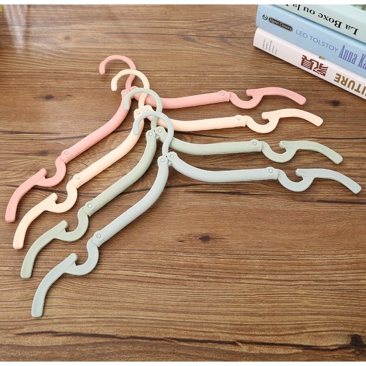 Móc Nhựa Treo Quần Áo Gấp Gọn Khi Đi Lu Lịch, Móc Nhựa Gấp Gọn 4 Nấc