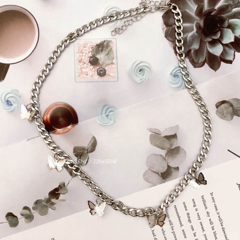 Dây Chuyền Thép Titan Mặt Hình Bươm Bướm Xinh Xắn Cho Nữ