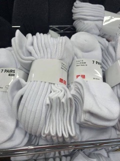 Sale set 7 đôi tất UNIQLO AUTH