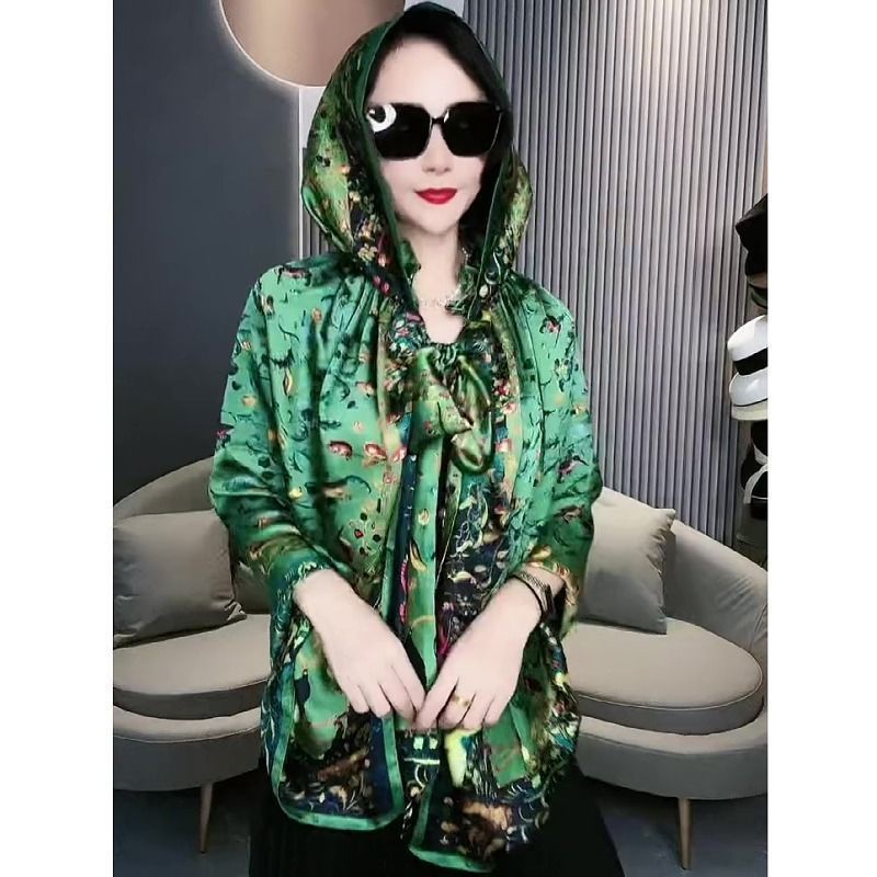 Áo Choàng Vải Lụa Satin Phối Bèo Nhún Có Mũ Trùm Che Nắng Thời Trang Mùa Hè Cho Nữ