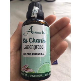 Tinh dầu sả chanh
