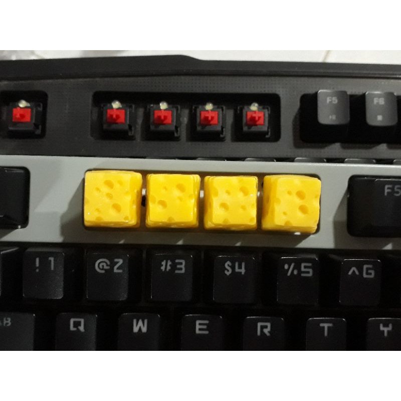 Keycap cheese clone trang trí bàn phím cơ gaming. | BigBuy360 - bigbuy360.vn