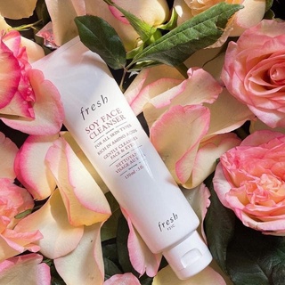 Sữa rửa mặt Fresh soy face cleanser