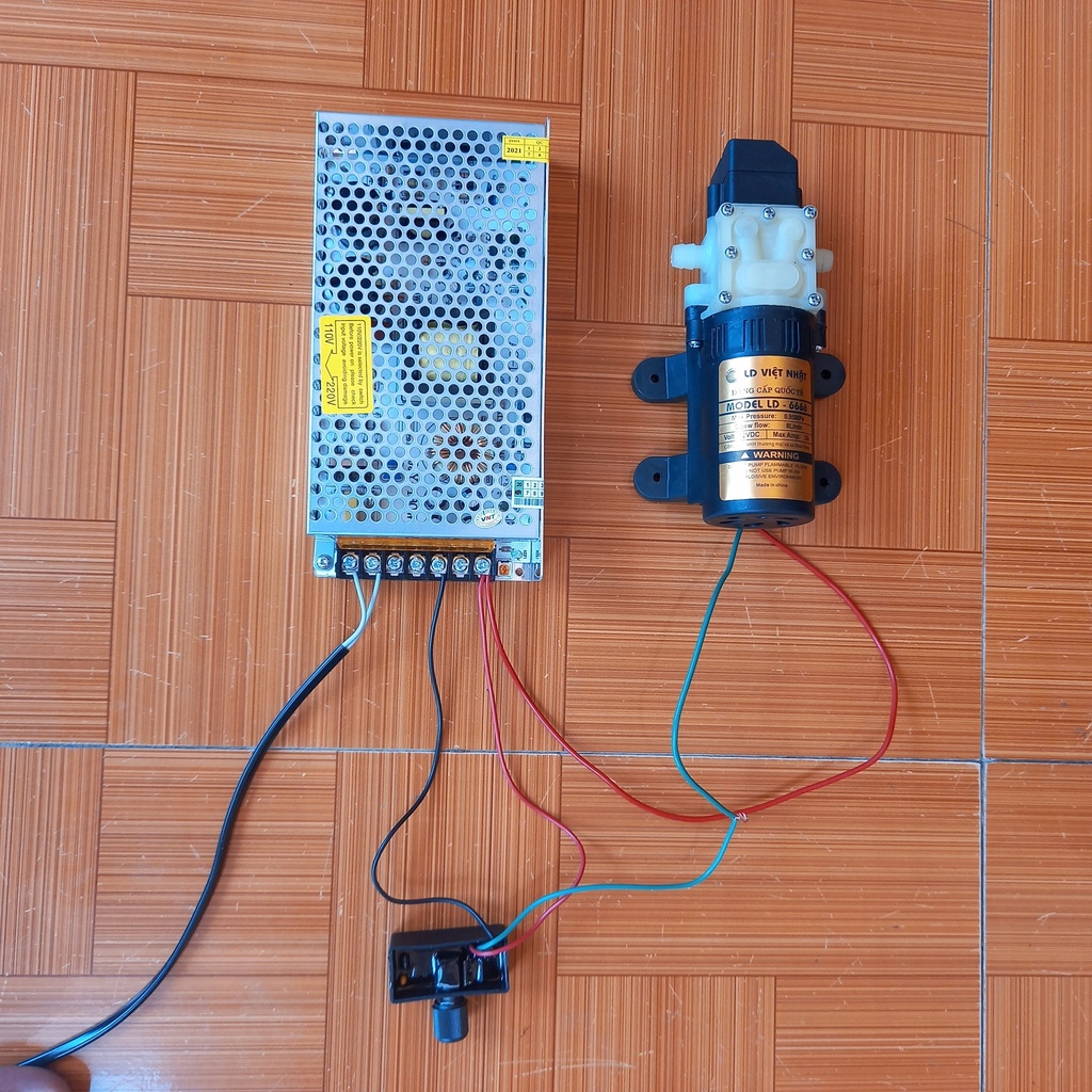 máy bơm tăng áp mini 12v - máy bơm phun sương 12v