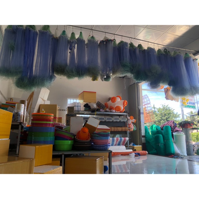 CỬA HÀNG VẸN