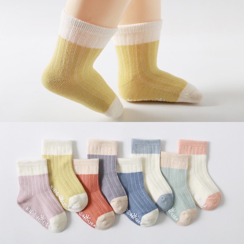 Tất Vớ Chống Trượt Cổ Cao Cho Bé