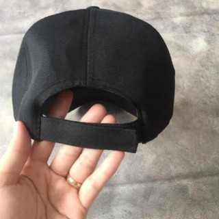 Nón kết trơn màu đen giá rẻ