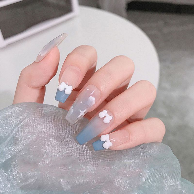 chiếc charm nơ mini nail gắn móng