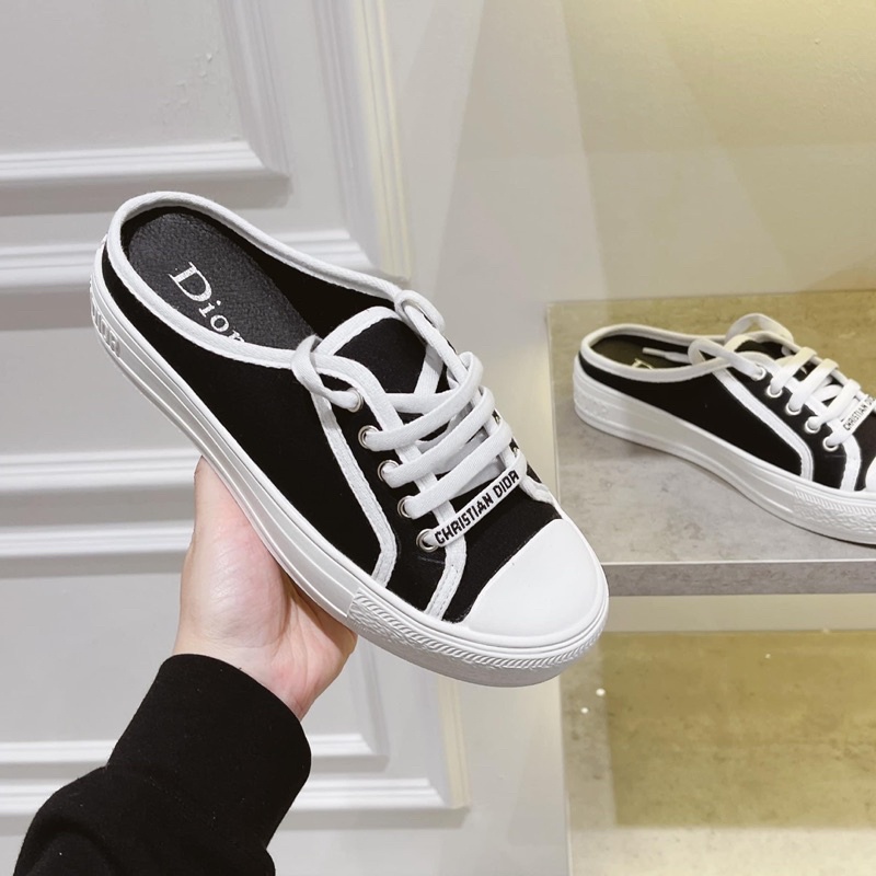 Giày sục thể thao nữ trơn, sục bata đạp gót đế bánh mì 3cm, sục nữ màu đen hottrend 2022