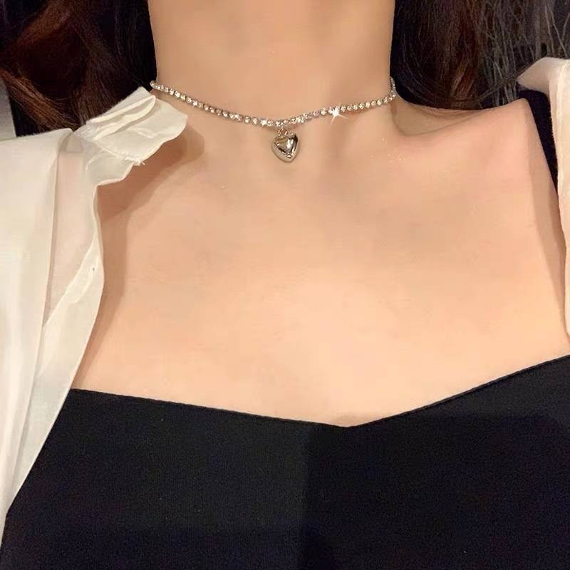 vòng cổ Mặt Trái Tim Đính Đá Thời Trang Cho Nữ