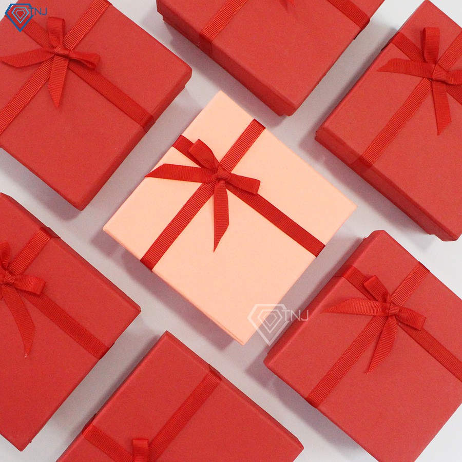 Hộp quà, hộp quà tặng đẹp sang trọng có xốp và thiệp - Trang Sức TNJ | BigBuy360 - bigbuy360.vn