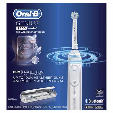 Bàn chải điện Oral-B Pro 5000 - Trắng