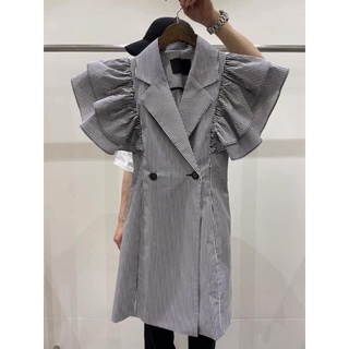 Áo chốt đơn trên live 150k