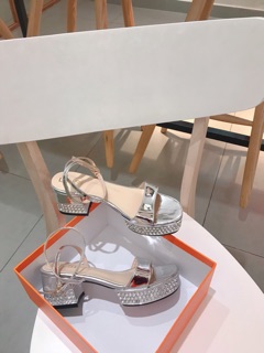 SANDAL QUAI NGANG ĐẾ HỘT ĐÁ