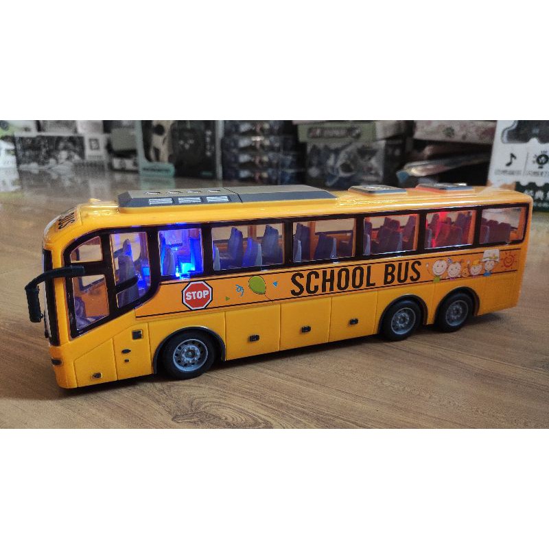 Xe Bus điều khiển từ xa, đồ chơi trí tuệ, xe điều khiển từ xa, kiểu dáng xe Bus.