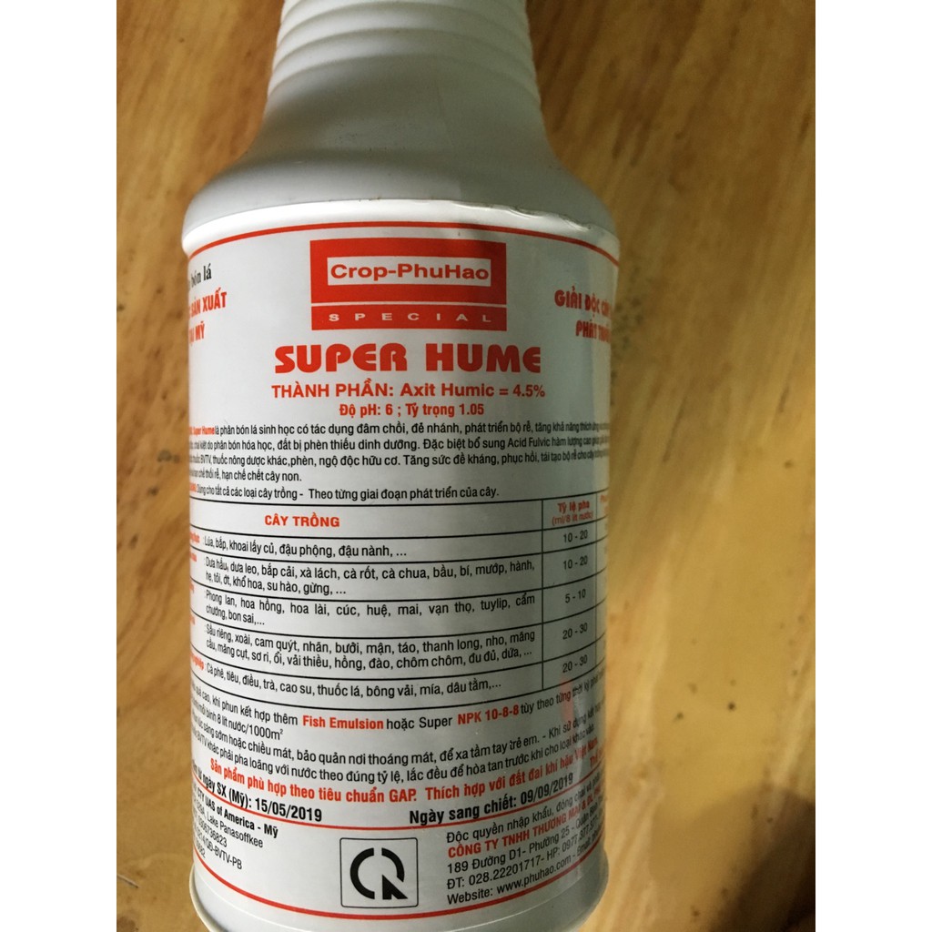 Phân bón lá Super Hume Phú Hảo 250ml