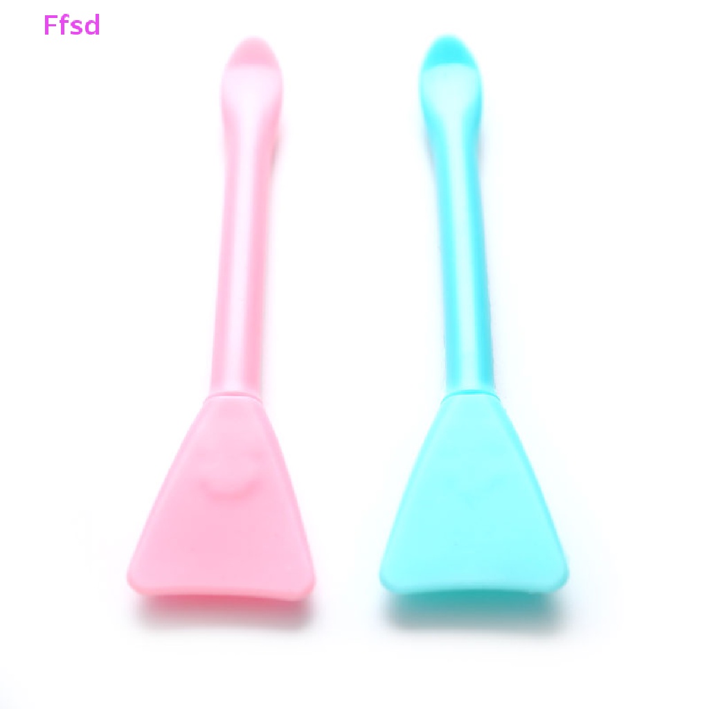 1 Cọ Trang Điểm Bằng Silicon Mềm Chất Lượng Cao