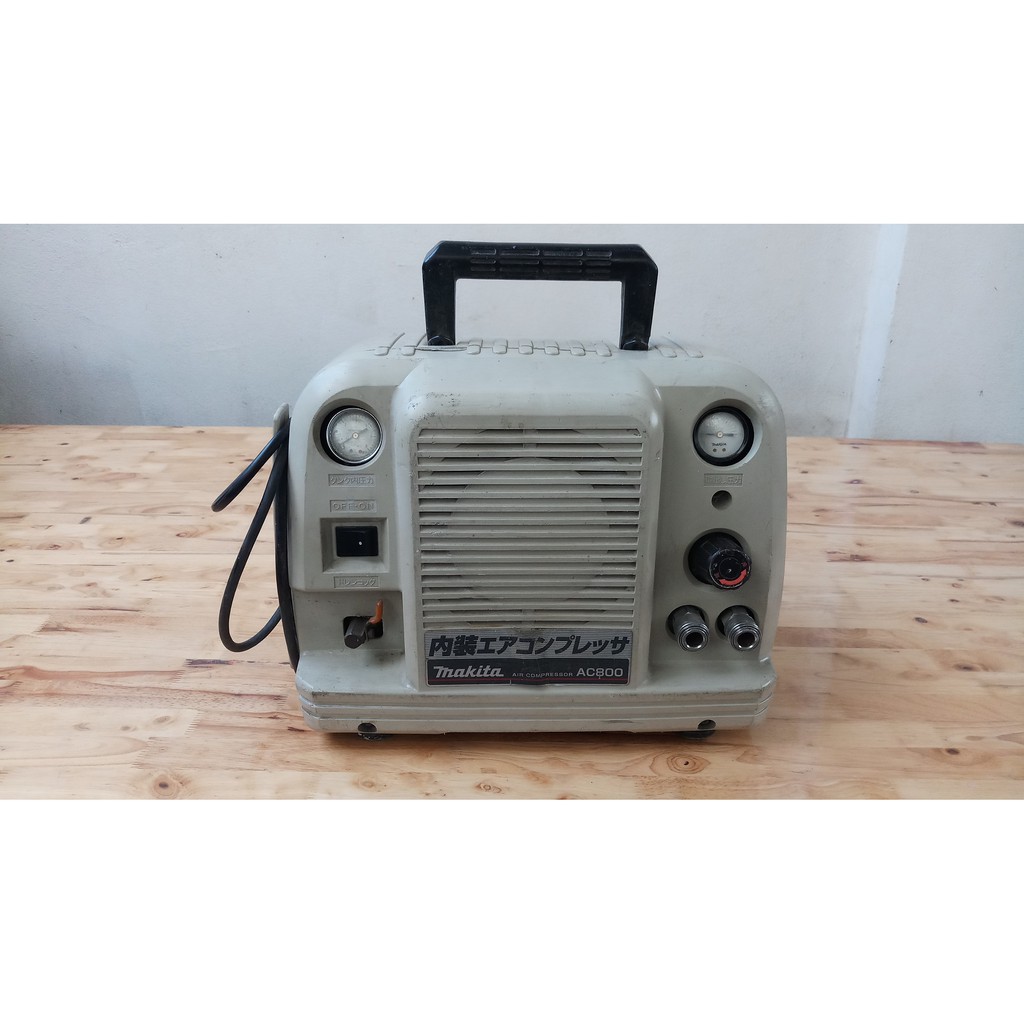 Máy nén khí mini áp lực cao Makita AC800 áp nén 30kgf/cm2 (nội địa Nhật cũ)