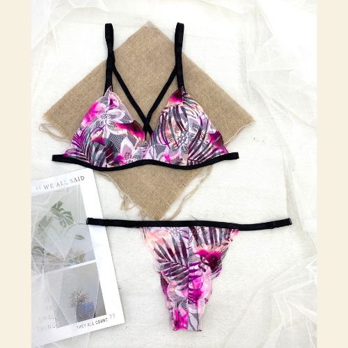 Đồ lót nữ sexy màu sắc độc đáo nguyên set gồm áo + quần BRAHY 108