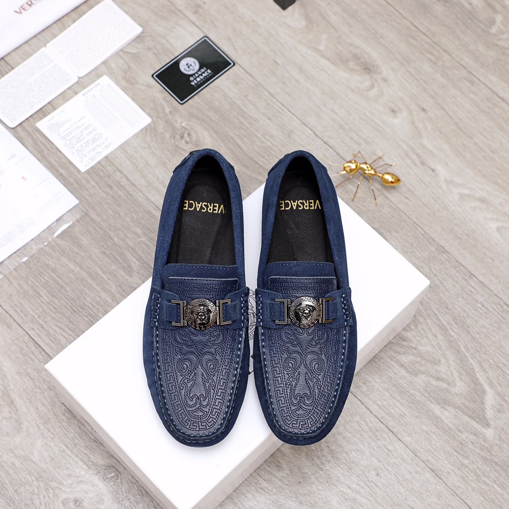 Giày lười nam da thật VERSACE họa tiết cổ điển, phức tạp được in nổi trên mặt da giày cực ấn tượng