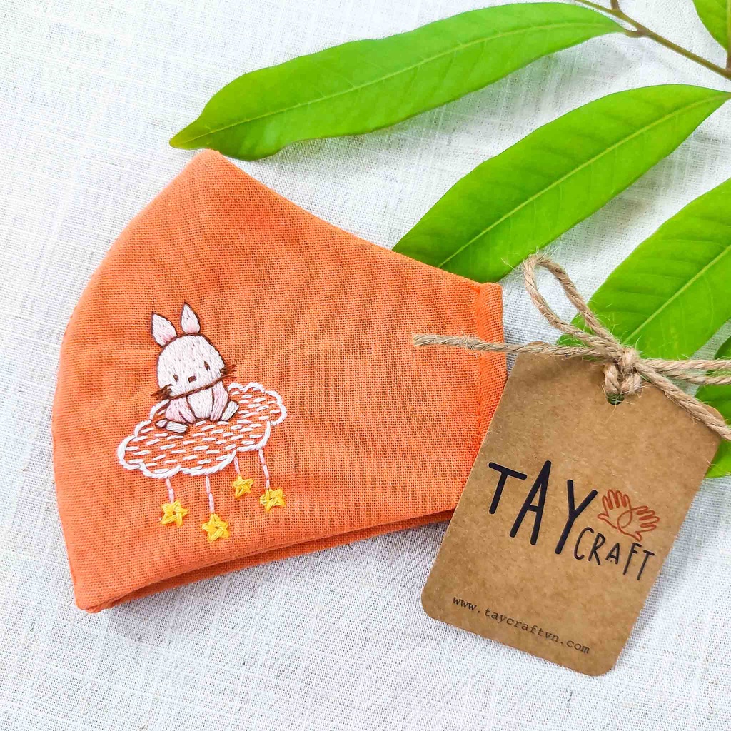 Khẩu trang linen thêu tay họa tiết động vật dễ thương (có nút tăng giảm dây)