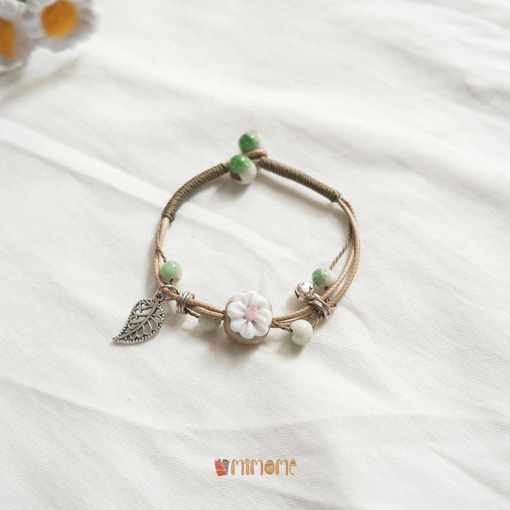 Vòng gốm hoa phối chiếc lá